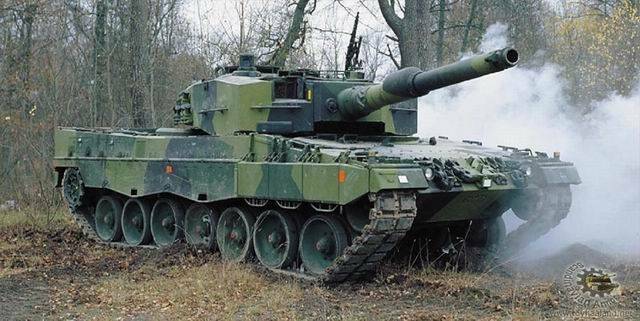 leo121.jpg