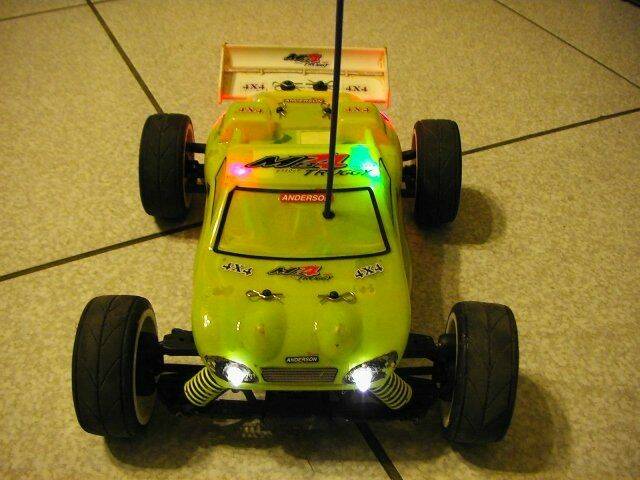 mb4t_light1.jpg