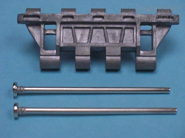 1/8 pins