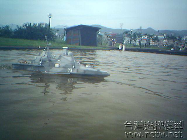 06-05-07_1501.jpg