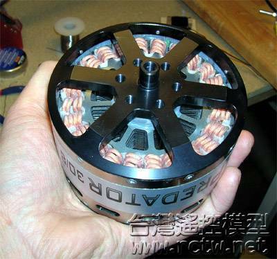 predator20hand.jpg