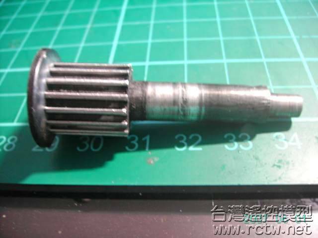 減速機主軸跟皮帶齒 8MM  這是D孔系列