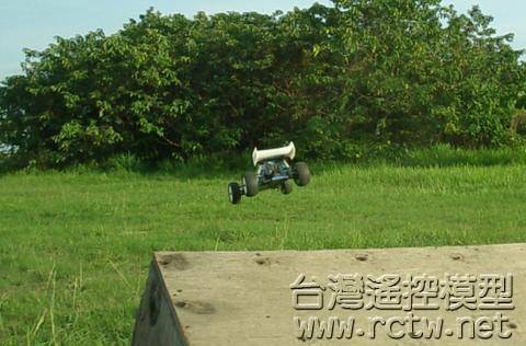 萬大電越野2.jpg