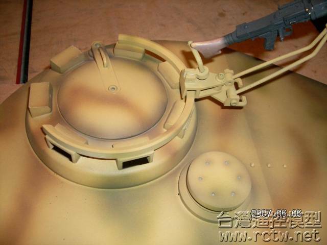 車長指揮塔和對空機槍座特寫