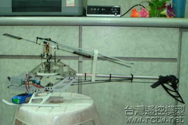 已改上側版空機+馬達+電變-2.JPG