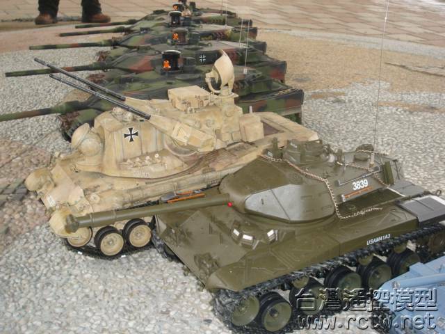 20070610_548e07d62f8abdbc51baOAFbUdyUjsYO.jpg