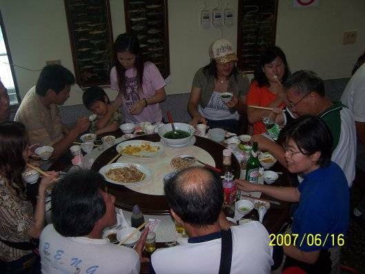 中午用餐