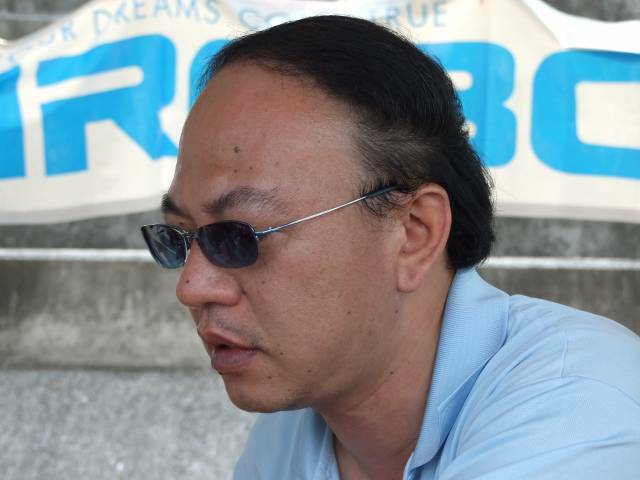 這是她老公
