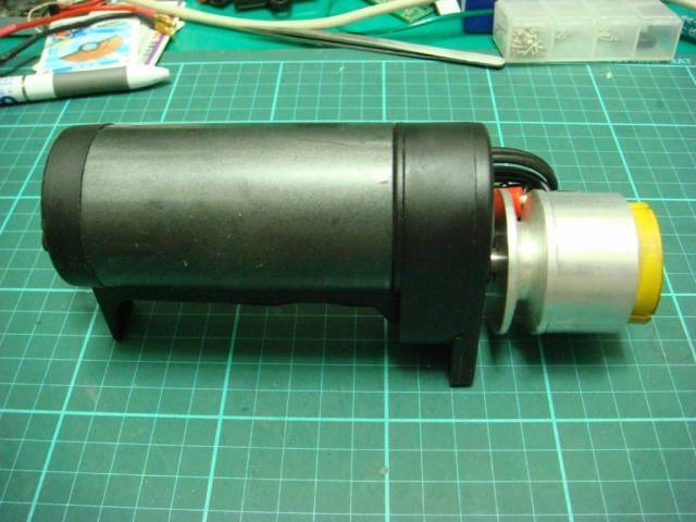 內含減速齒扭力大,NTD500元