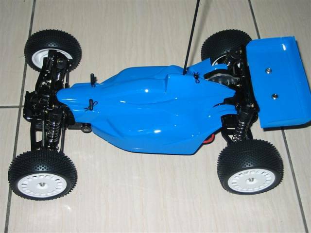 越野車