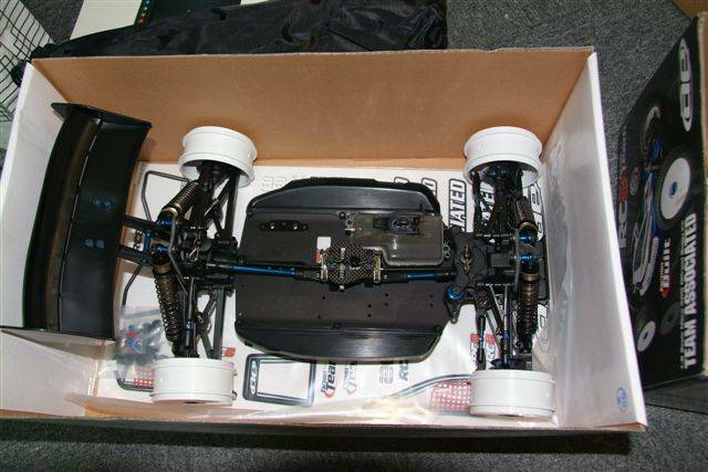 全新抵台RC8