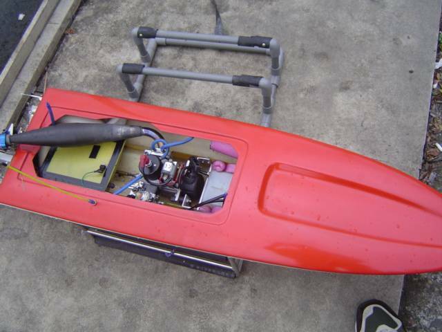 機車ㄍㄍ油門給他鎖下去就對了
