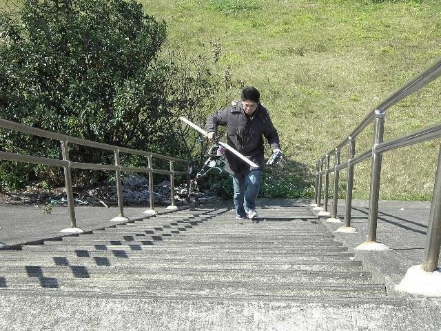 請~~勤勞一點