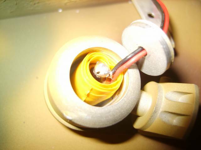 light4.JPG