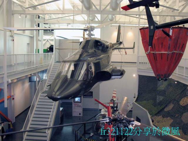 03Fall-06.jpg