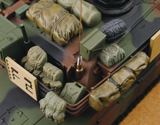 M1A2_b.jpg