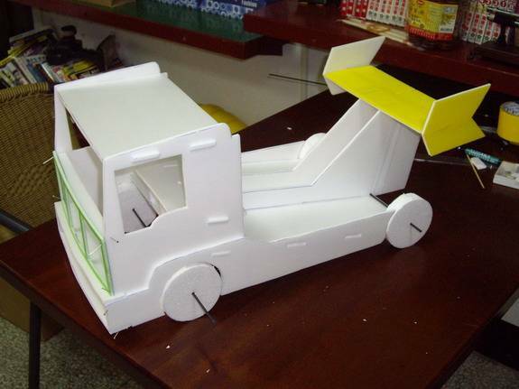 truck-2.jpg