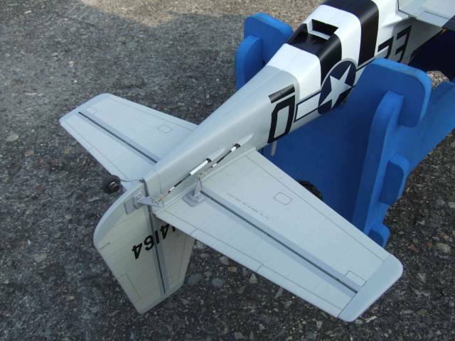 機尾
