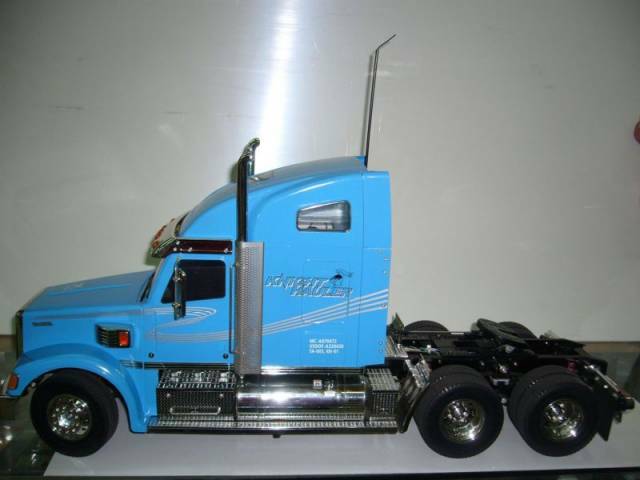 truck-1.JPG