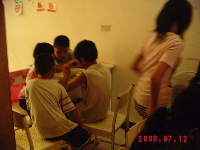 004.JPG
