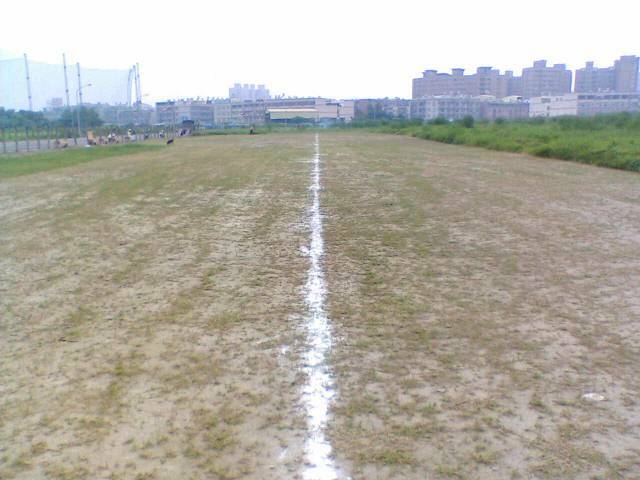 IMG004.JPG