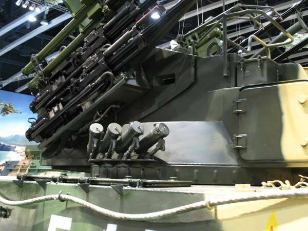 Big Tanks in HK 321.jpg
