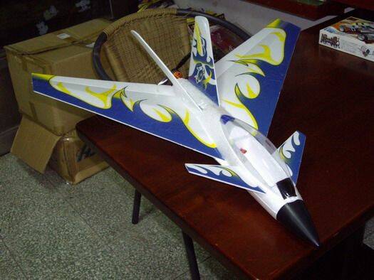 輕航新飛機-1.jpg