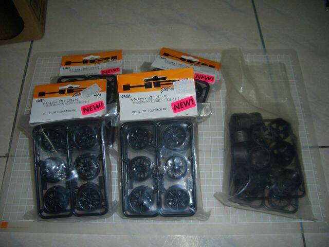 HPI Micro RS4 輪框.JPG