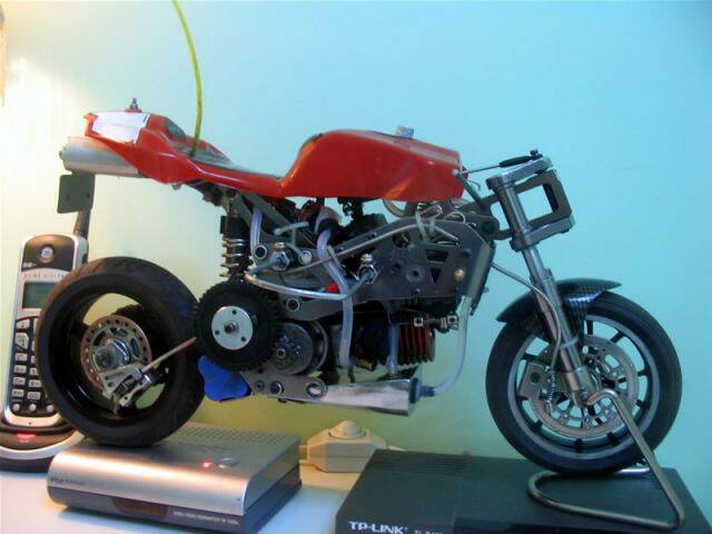 a4885.jpg