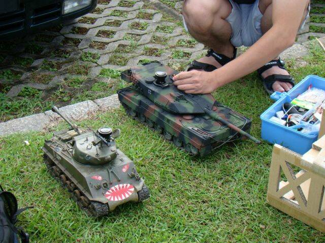047.JPG