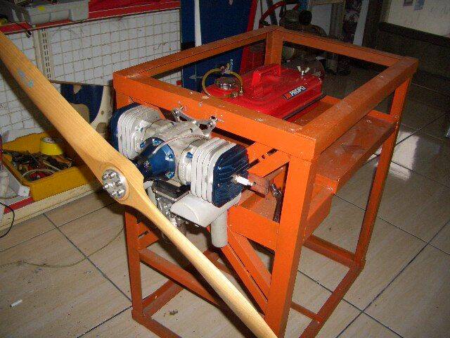 這是我朋友的150CC引擎