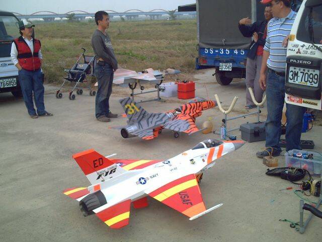 PICT0007.JPG