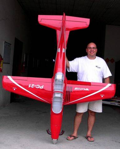 PC-21 真實大小