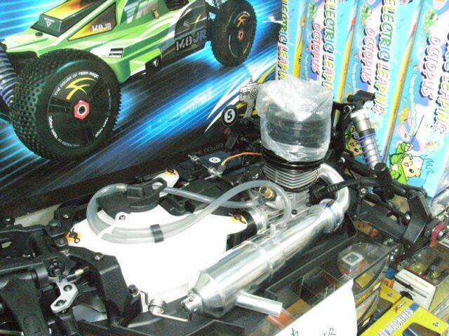 JR1/8M8越野車