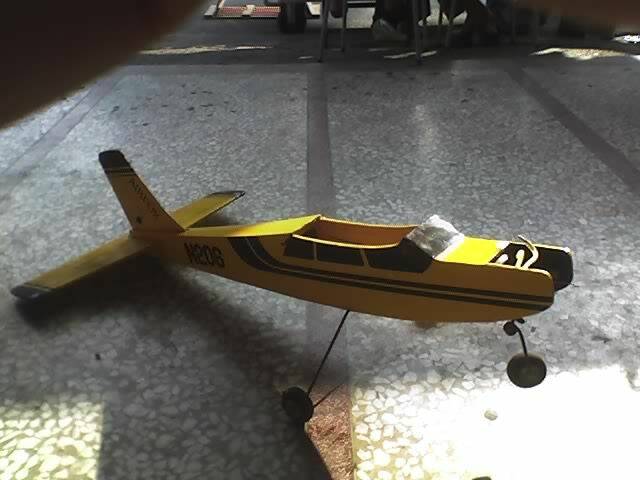 N206機身.jpg