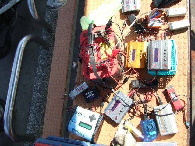 可憐的電瓶