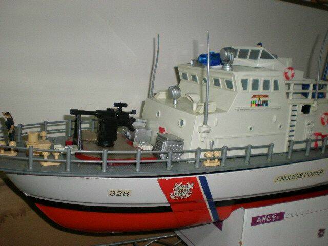 感謝高雄鴨子先生出讓這艘輯私艦