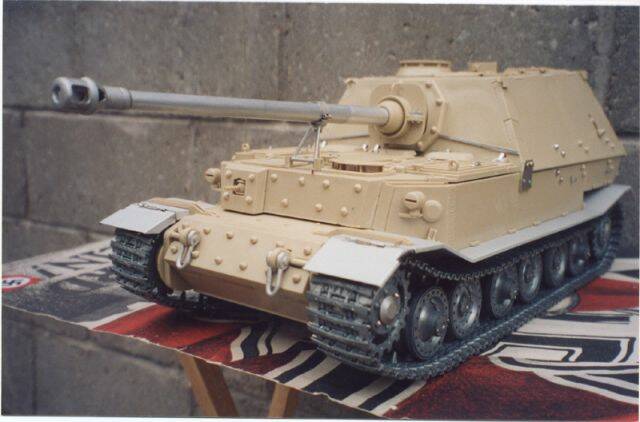 1-16 Elefant-07.jpg
