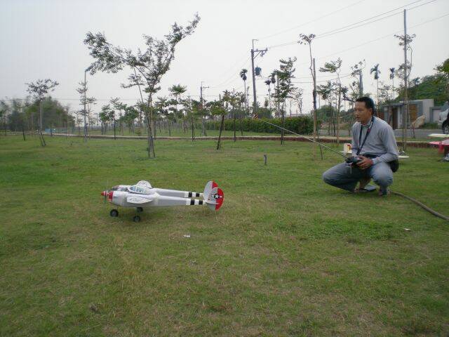 98.02.28-011.jpg