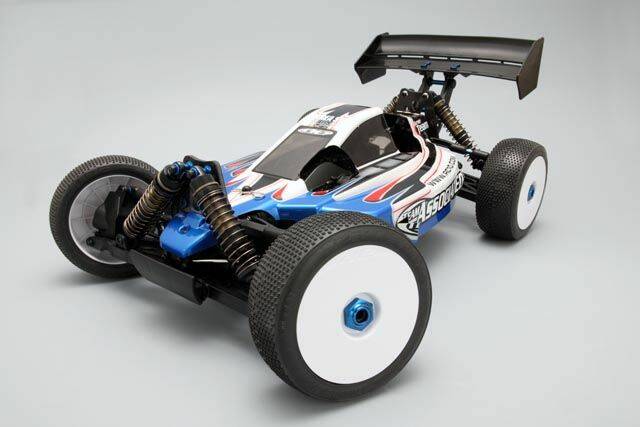 YOKOMO ASSOCIATED FACTORY TEAM RC8