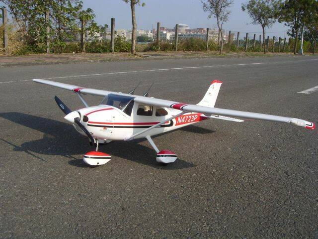 ST831646.JPG