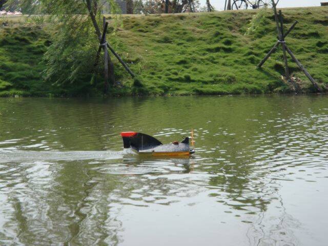 DSC04072-1.jpg