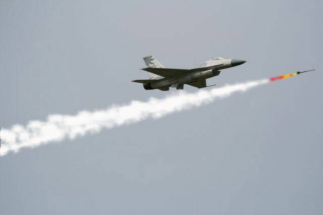 aim-9.jpg