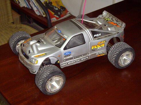 HPI RS4 MT-2.jpg