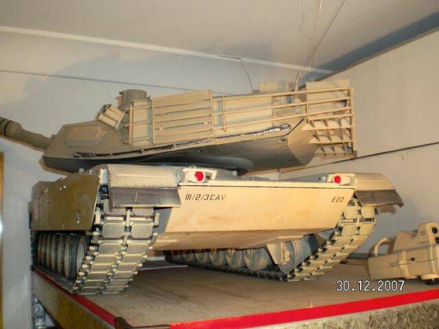 1-9 M1A2-20c.JPG