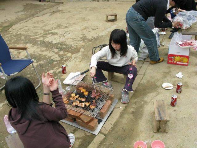 小妹也很有架勢