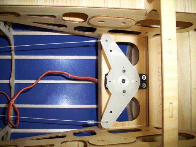 JR 8911....只有金屬的圓盤撐得住!!