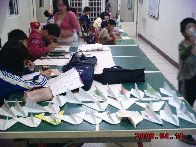 006.JPG