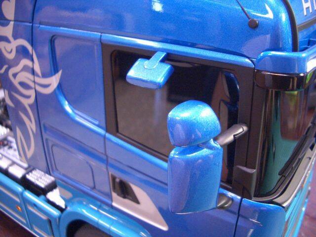 065.JPG