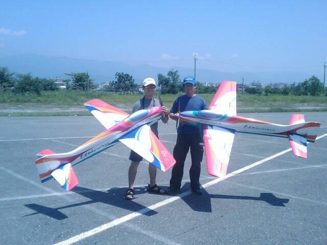 廖大師的兩部獨角獸